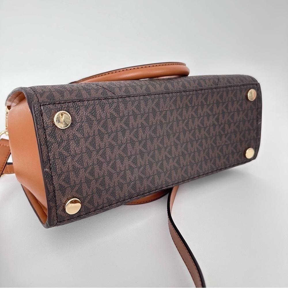 Michael Kors Everly Medium Satchel Crossbody Bag Brown Acorn Designer Purse - Picture 11 of 16